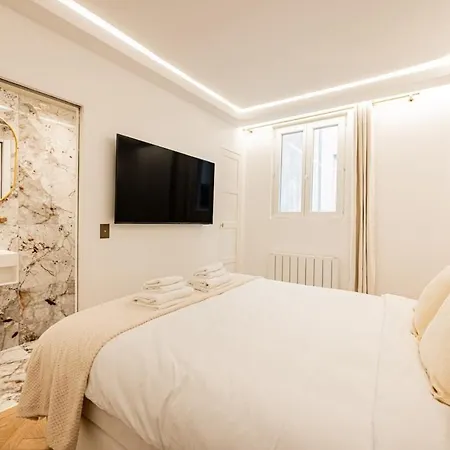 شقة 6#new For 8 People# Saint-germain-des-pres#notre-dame *