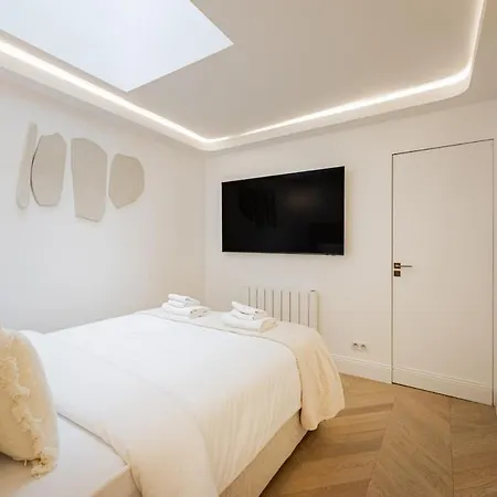 6#new For 8 People# Saint-germain-des-pres#notre-dame